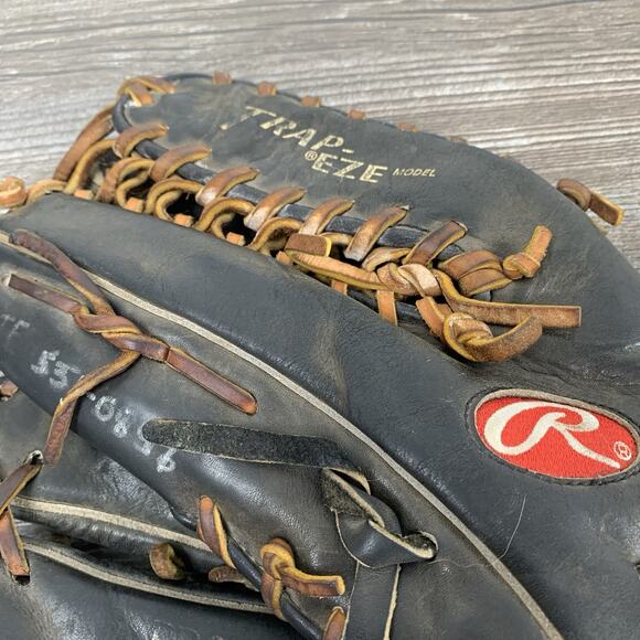 Rawlings Heart of the Hide 12.75" PRO-TB24 Left Handed LHT - Picture 4 of 11